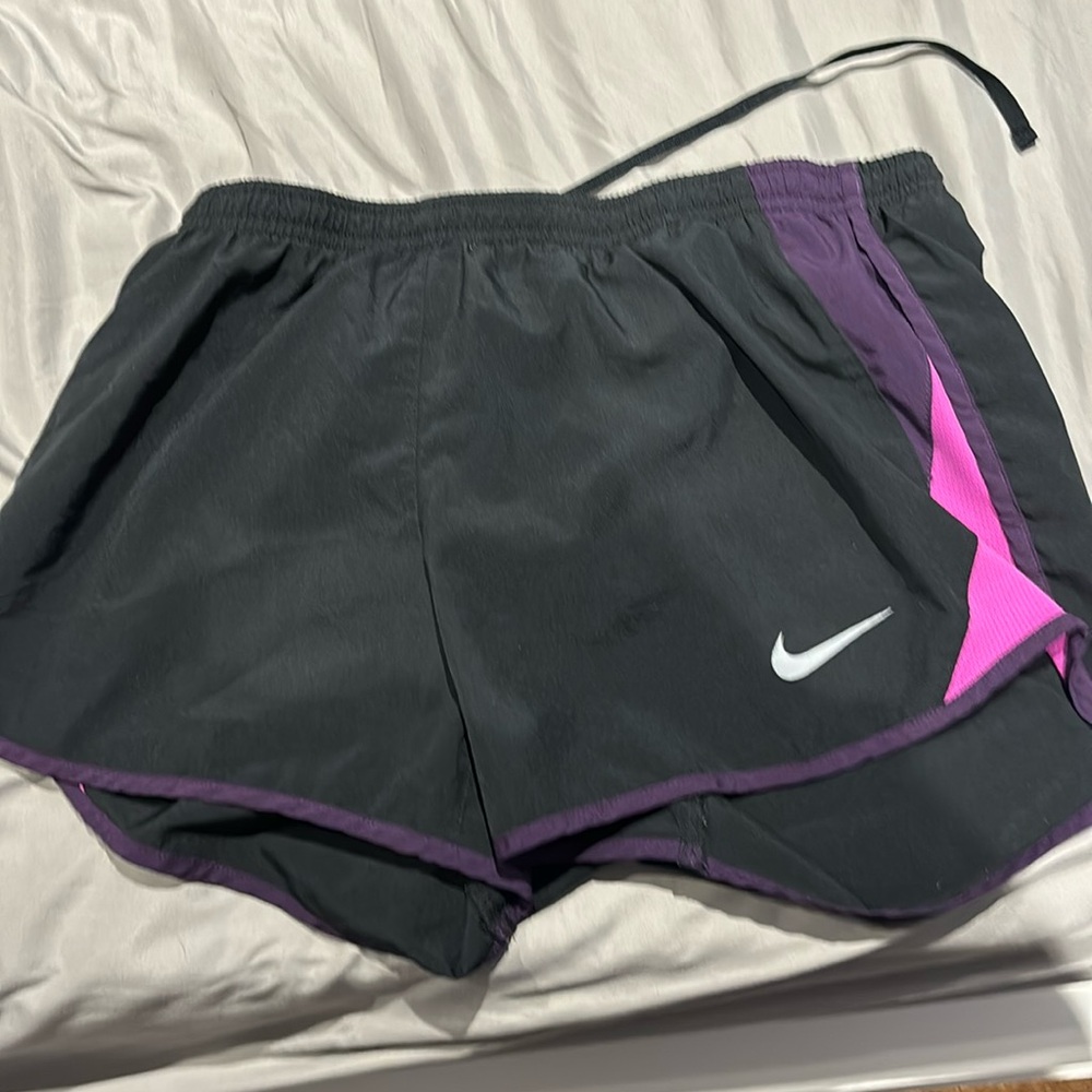 women’s nike running shorts